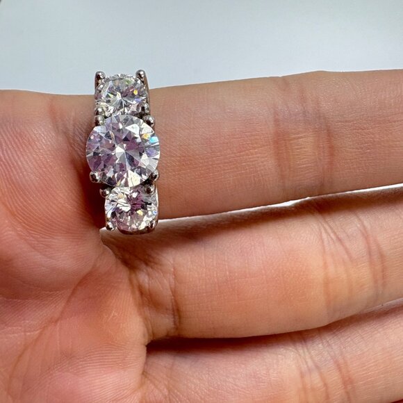 VTG Sterling Silver 925 Three Stone Cubic Zirconia Statement Ring Size 8.75 - Picture 9 of 12
